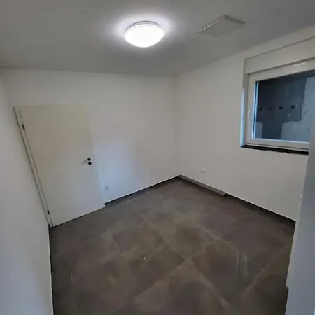 75 M2 Innenstadt *