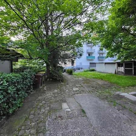 75 M2 Innenstadt
